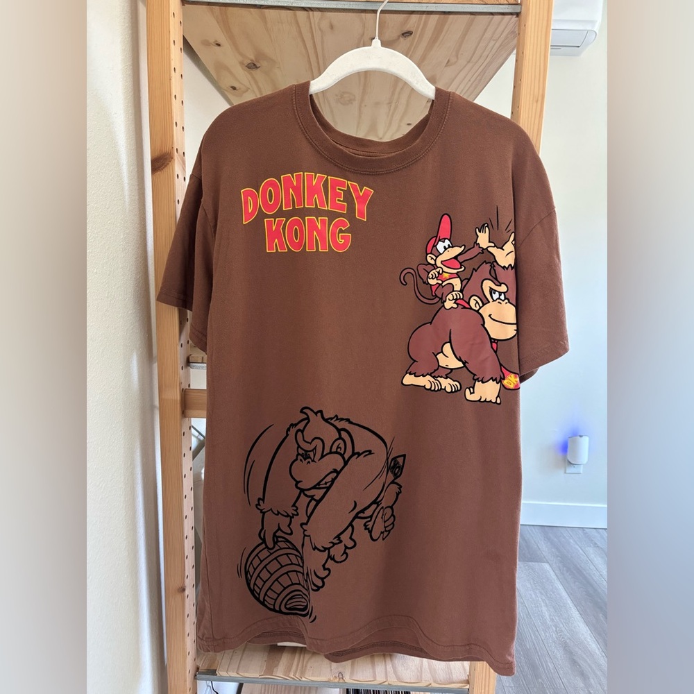 Nintendo Brown Donkey Kong Short Sleeve Tee